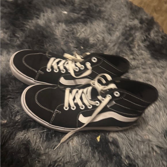 Vans Black and White High-Top Sneakers with Gum Sole - Picture 3 of 6